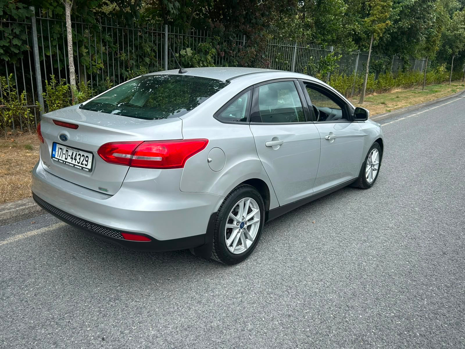 Ford Focus STYLE 1.0 ECOBOOST 100PS 4DR — thumbnail 5