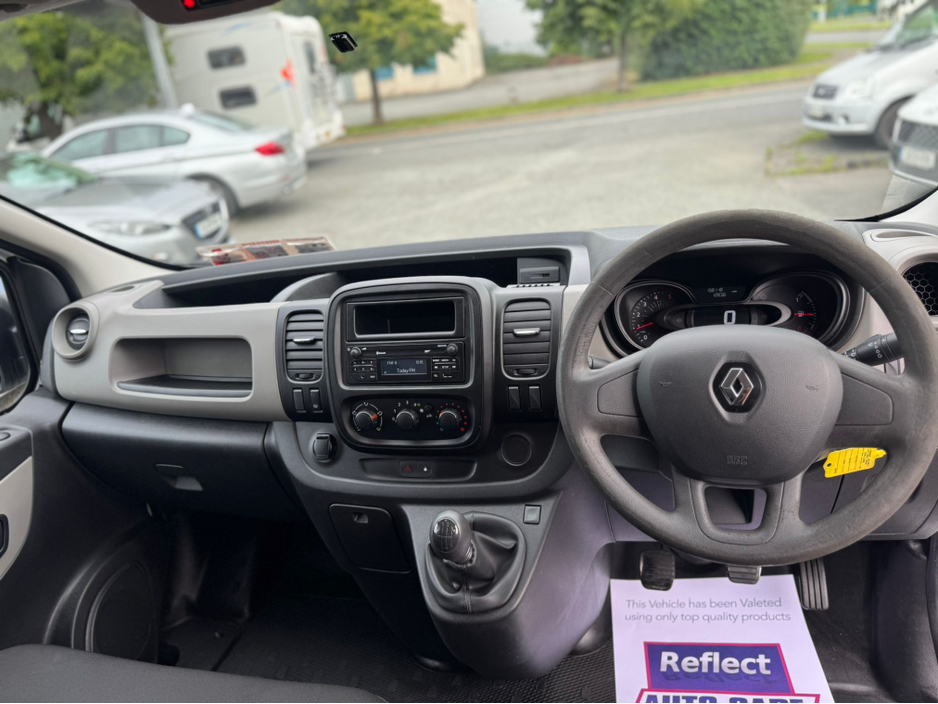 2017 Renault Trafic 1.6L Diesel For Sale Images