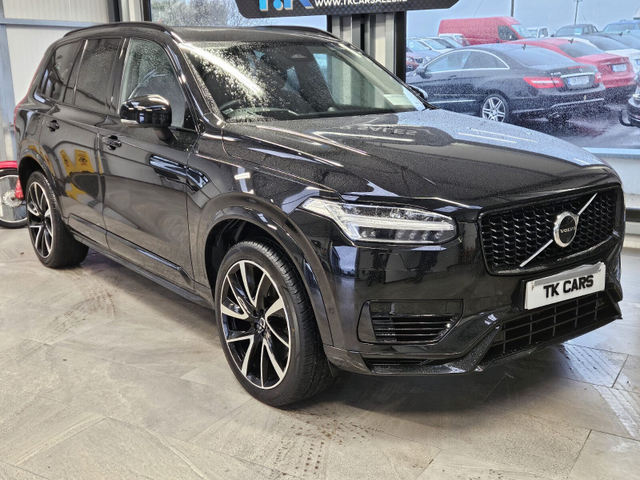 2022 VOLVO XC90 T8 PHEV 455hp Ultimate (Dark Theme)