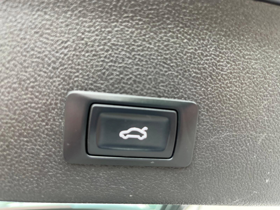 2014 Audi A4 2L Diesel For Sale Images