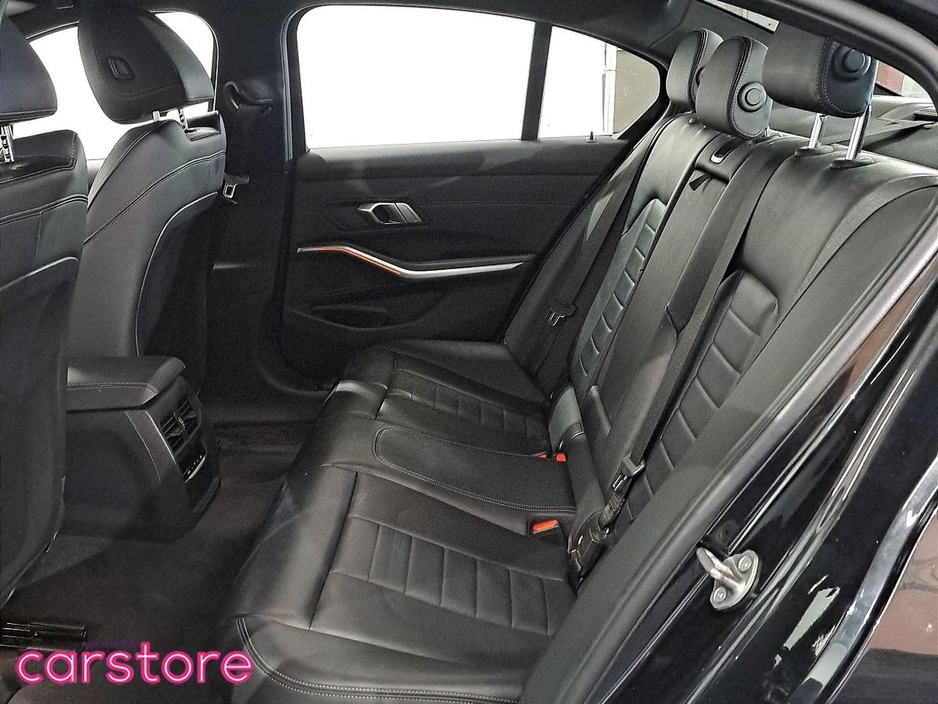 BMW 3 Series 330e M Sport Auto — thumbnail 10