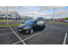 2016 Kia Carens