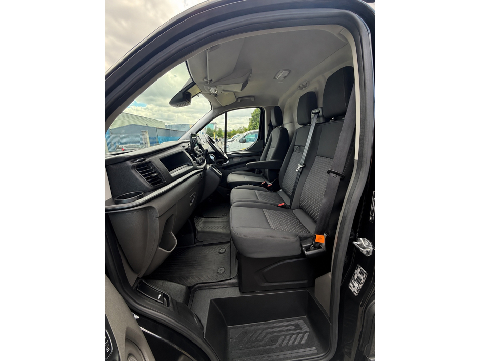 2023 Ford Transit Custom 2L Diesel For Sale Images