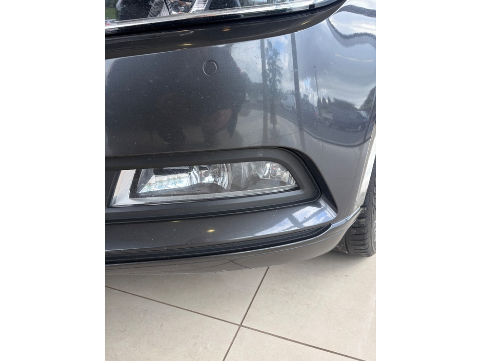 2019 Volkswagen Passat 2L Diesel For Sale Images