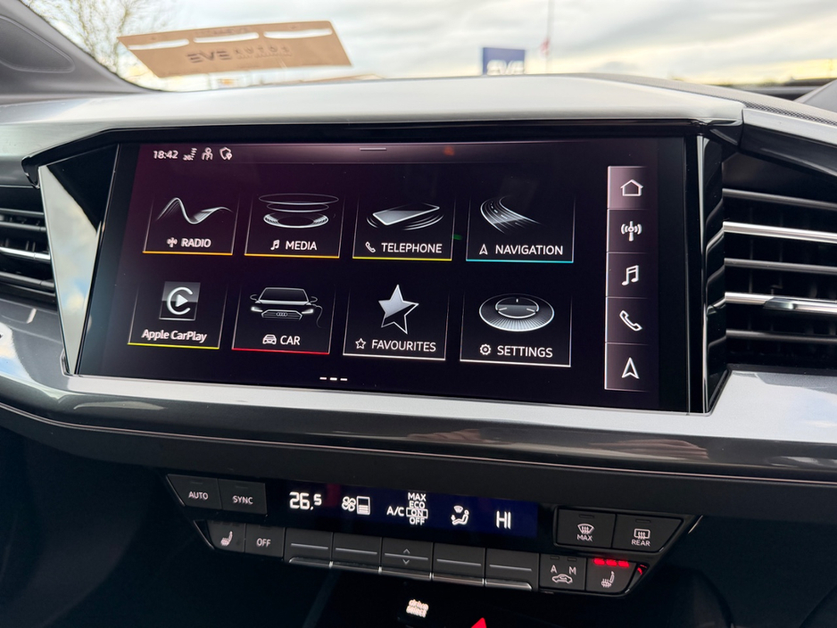 Audi Q4 e-tron S-Line - 40 Etron - 82KWh — thumbnail 22