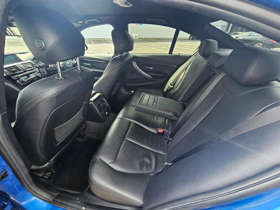 BMW 3 Series 330e , PLUG IN HYBRID, M - SPORT, FULL SERVICE HISTORY, AUTOMATIC, FINANCE, WARRANTY, 5 STAR REVIEWS — thumbnail 14
