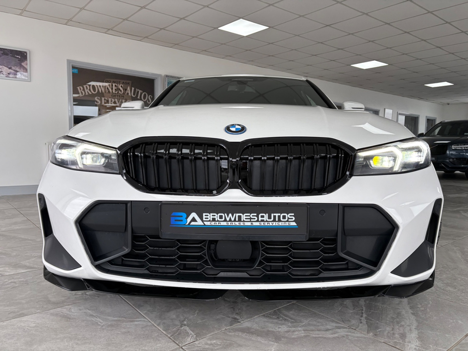 2023 BMW 3 Series 2L Hybrid For Sale Images