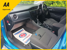 2016 Toyota Auris 1.5L Petrol For Sale Images