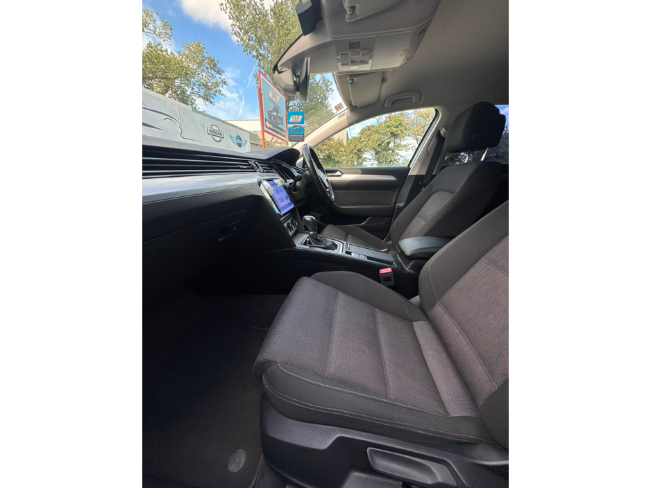 2016 Volkswagen Passat 1.4L Petrol For Sale Images