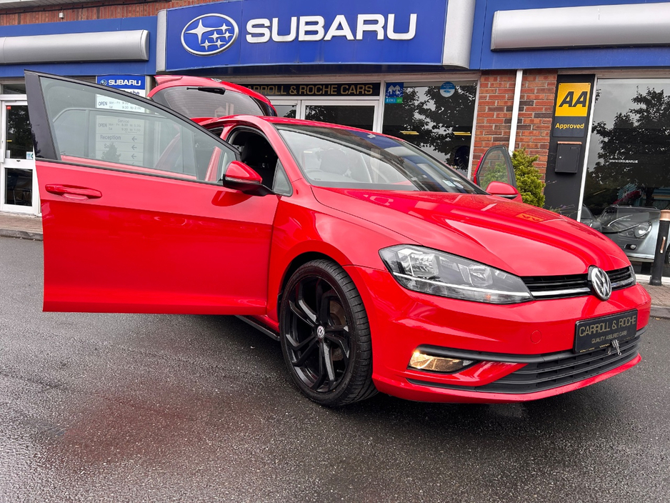 2019 Volkswagen Golf 1L Petrol For Sale Images