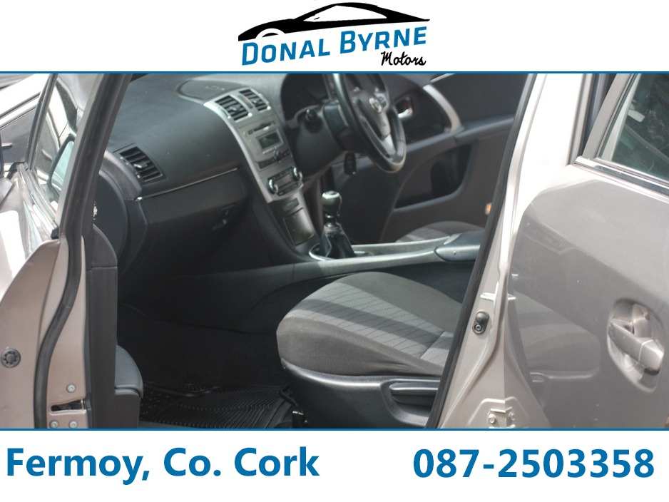 2014 Toyota Avensis 2L Diesel For Sale Images