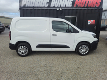 2021 Peugeot Partner 1.5L Diesel For Sale Images
