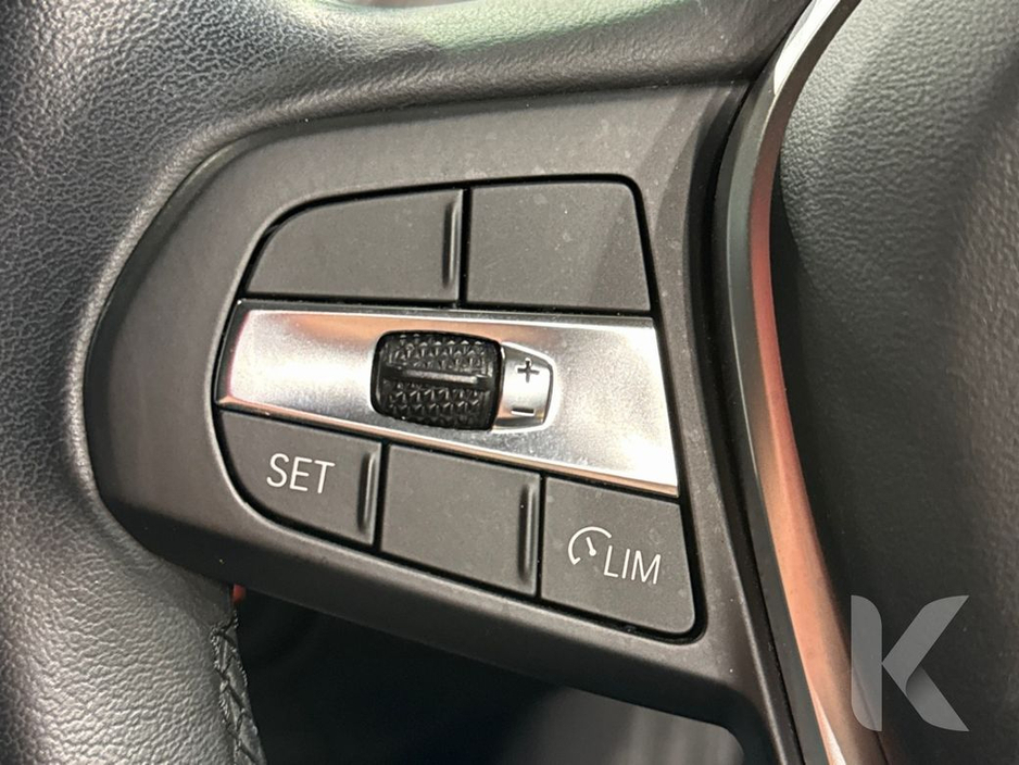 BMW 1 Series 118I 1.5 AUTOMATIC - FACTORY ALLOYS - CRUISE CONTROL - DIGITAL DASH - REAR CAMERA — thumbnail 22