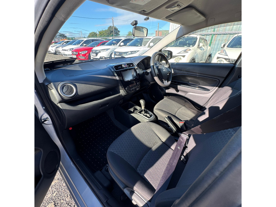 Mitsubishi Mirage — thumbnail 17