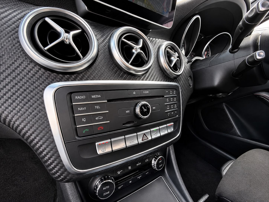 2016 Mercedes-Benz A Class 1.6L Petrol For Sale Images