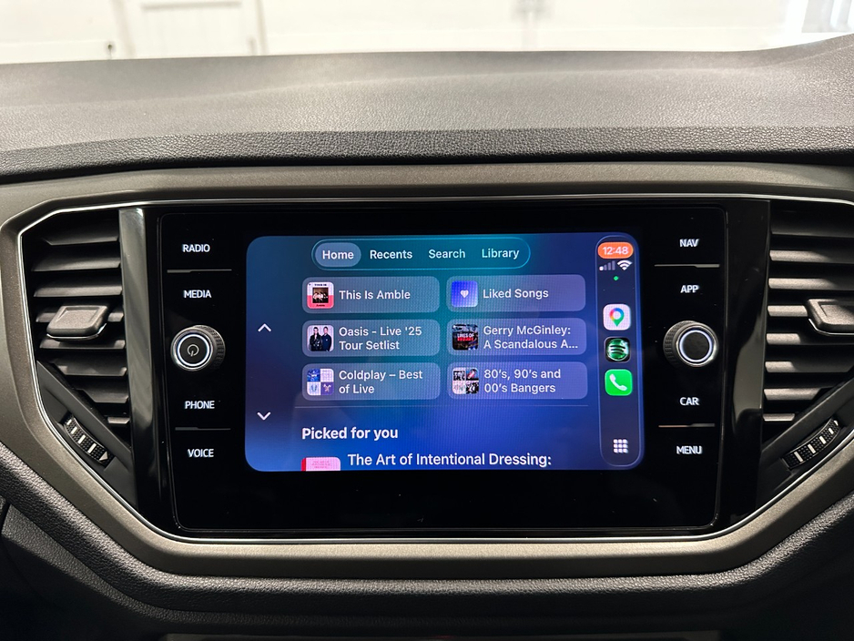 2021 Volkswagen T-Roc 2L Diesel For Sale Images