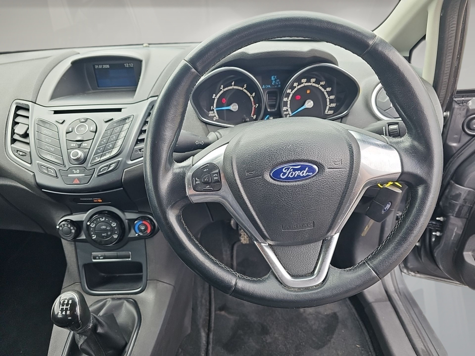 Ford Fiesta ZETEC 1.0 — thumbnail 11