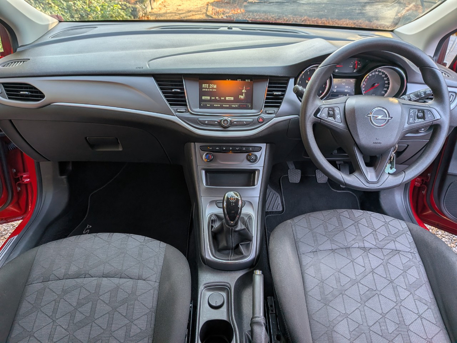 Opel Astra 120 YEARS 1.0I 105PS 5DR — thumbnail 6