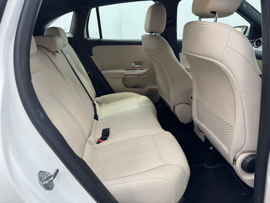 2022 Mercedes-Benz GLA Class 2L Diesel For Sale Images