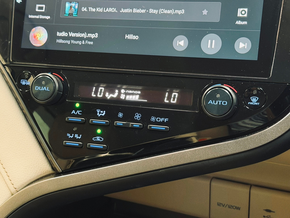 2019 Toyota Camry 2.5L Petrol Hybrid For Sale Images