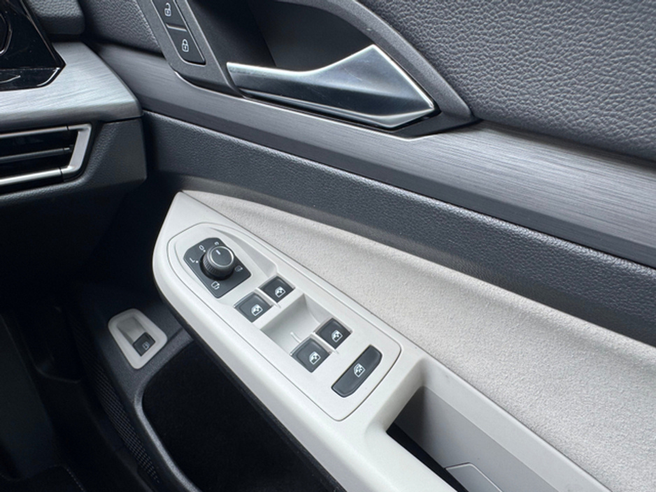 2023 Volkswagen Golf 1.4L Hybrid For Sale Images