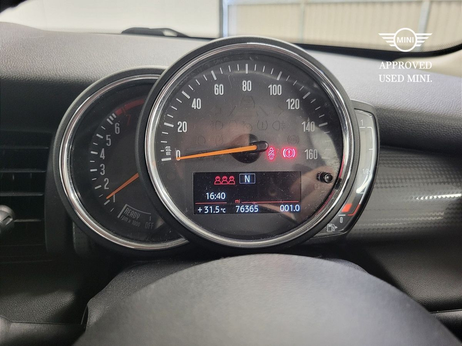 2018 MINI Hatch 1.5L Petrol For Sale Images