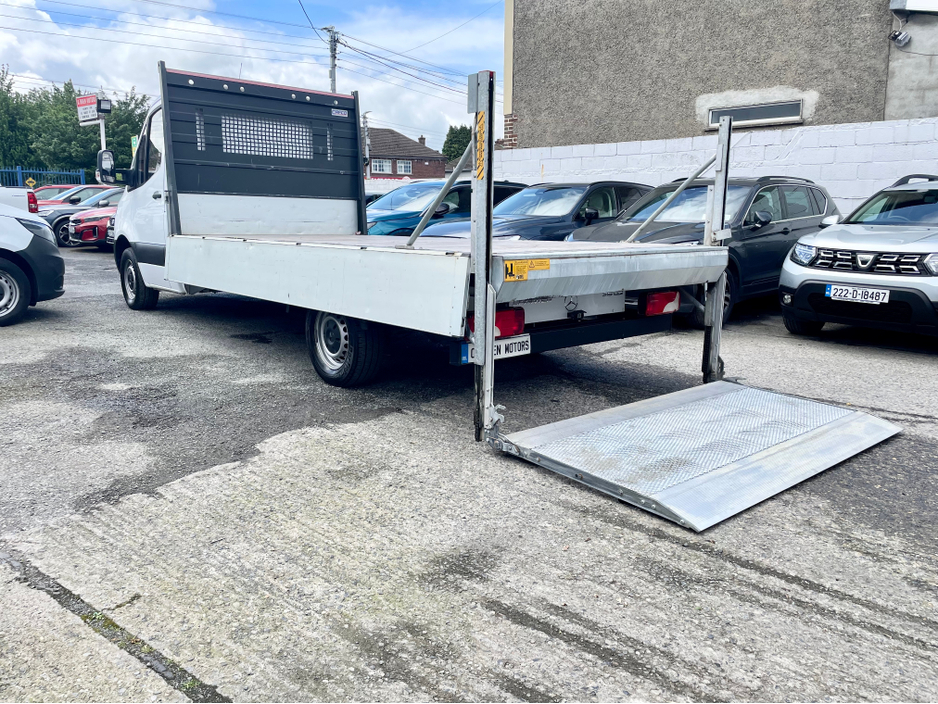 2022 Mercedes-Benz Sprinter 2L Diesel For Sale Images