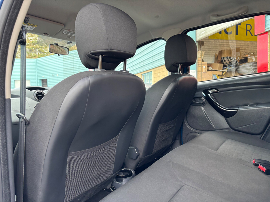 Dacia Duster 1.5 dCi 110 SIGNATURE — thumbnail 12