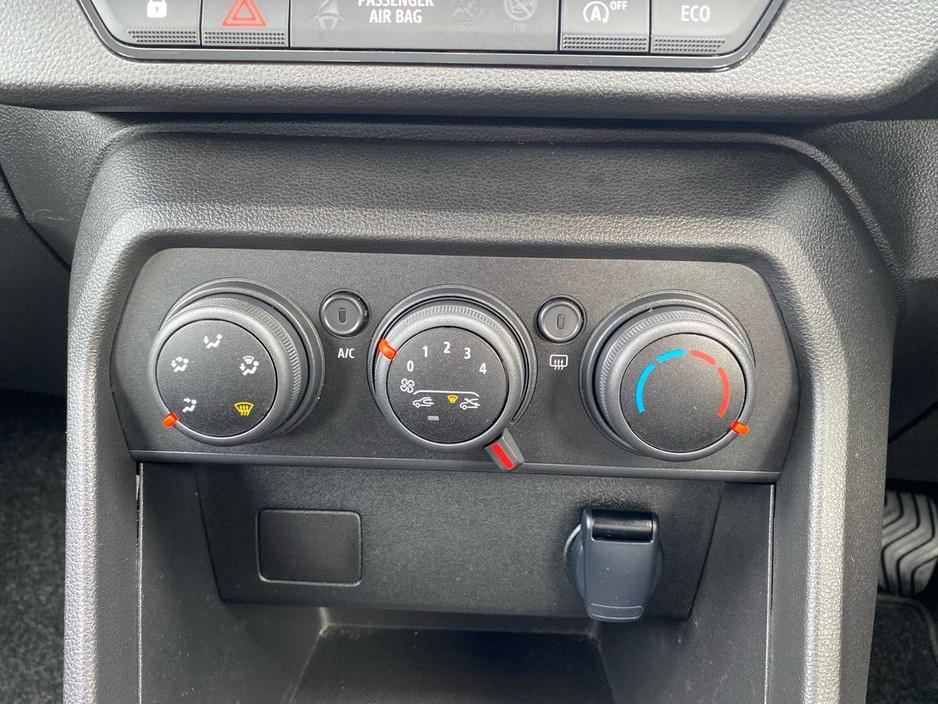 Dacia Sandero Stepway Essential Turbo Petrol — thumbnail 20