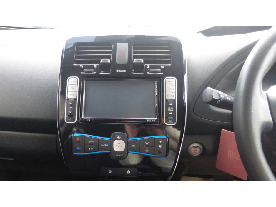 Nissan Leaf EV SV COLD PK 4DR AUTO — thumbnail 14