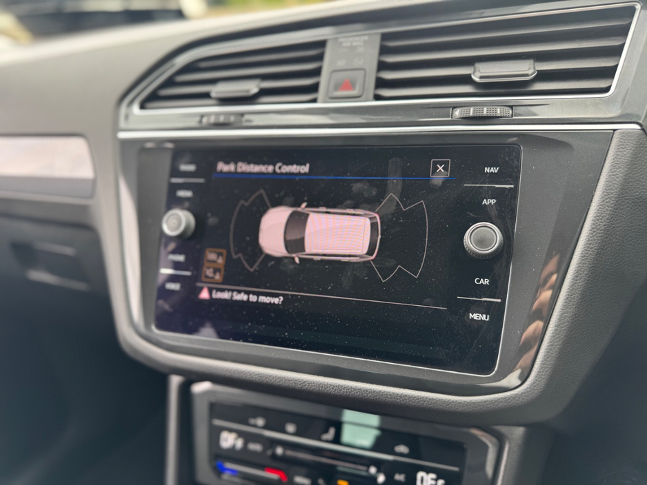 2022 Volkswagen Tiguan 1.4L Petrol Plug-in Hybrid For Sale Images