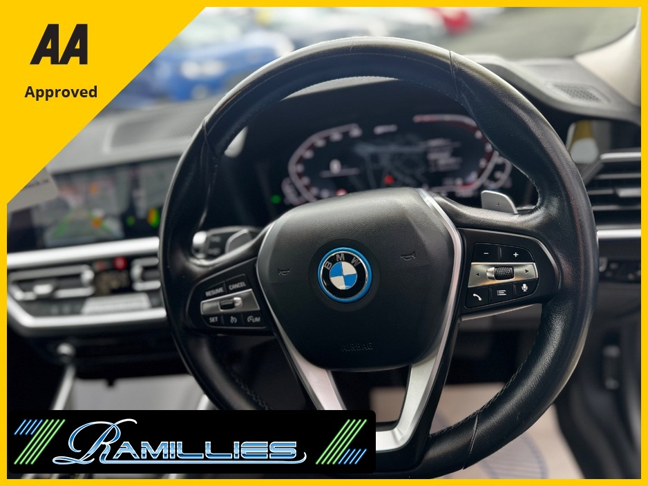 2022 BMW 3 Series 2L Petrol Plug-in Hybrid For Sale Images
