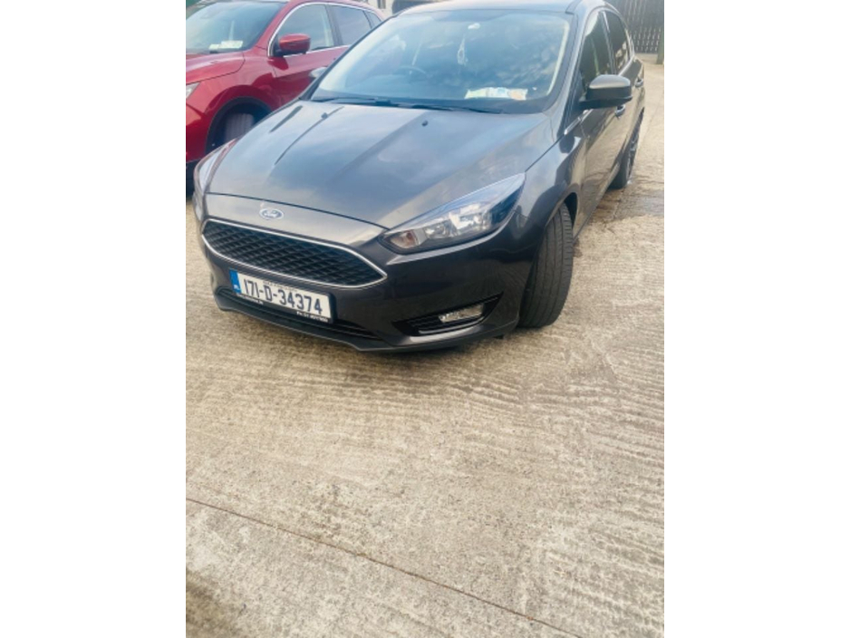 Ford Focus 1.5 Titanium Hatchback Diesel Automatic (120bhp)