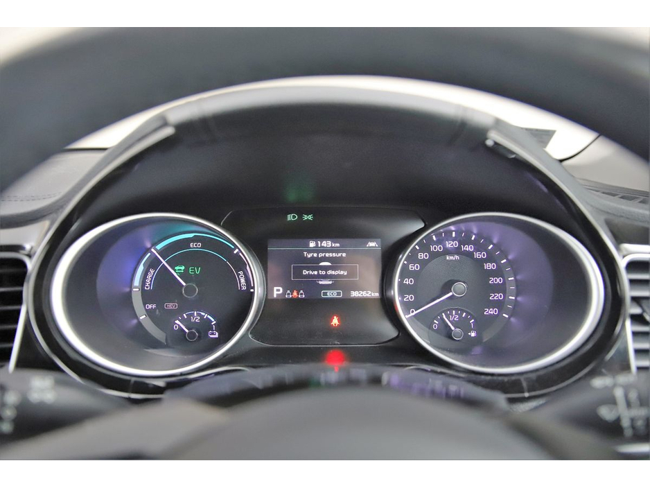 Kia XCeed 1.6 GDI PHEV MY21 TRAILER — thumbnail 15