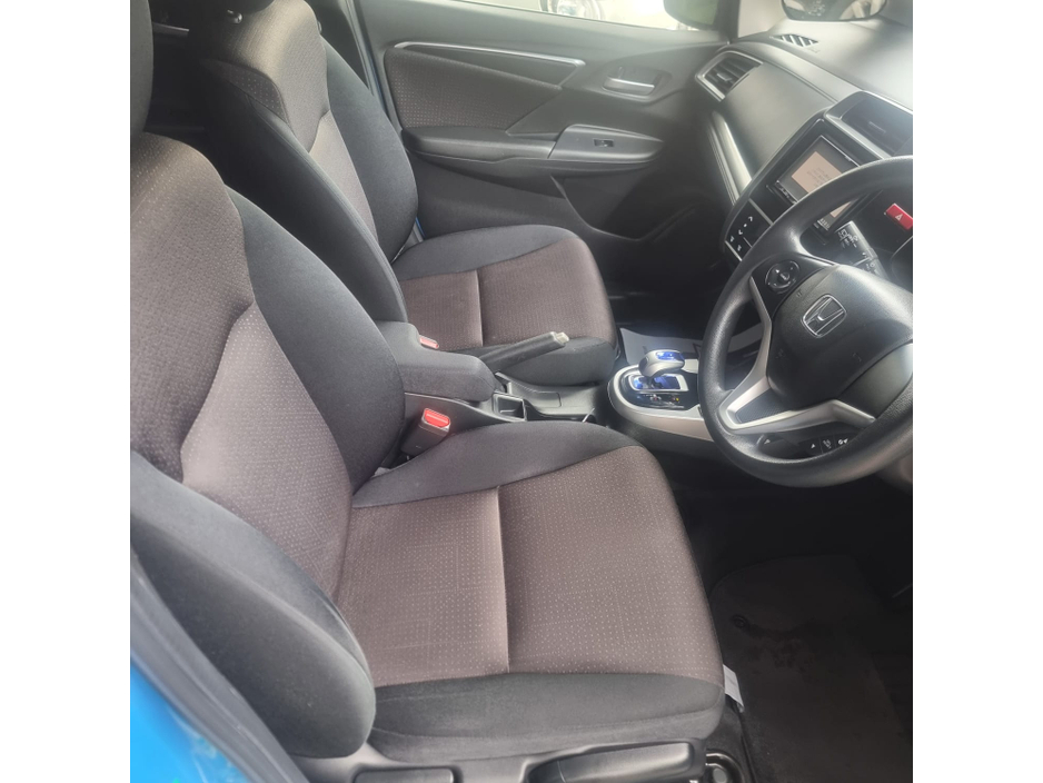 Honda Fit 2014 Honda Fit/ Jazz Automatic — thumbnail 10
