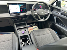 2025 Volkswagen Tiguan 1.5L Petrol Hybrid For Sale Images