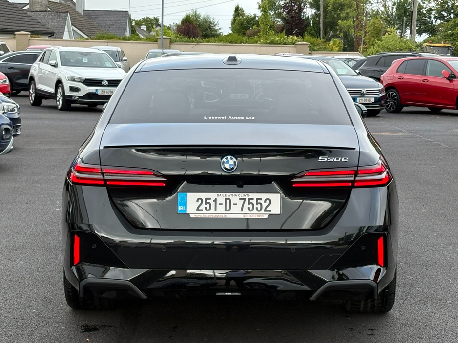 2025 BMW 5 Series 2L Petrol Plug-in Hybrid For Sale Images