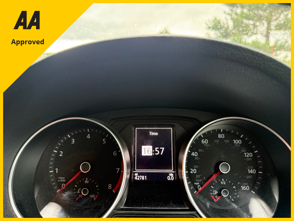2016 Volkswagen Polo 1.2L Petrol For Sale Images