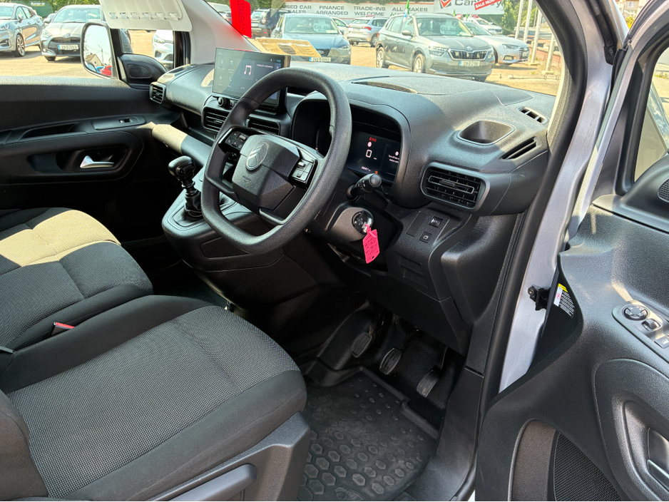 2025 Citroen Berlingo 1.5L Diesel For Sale Images