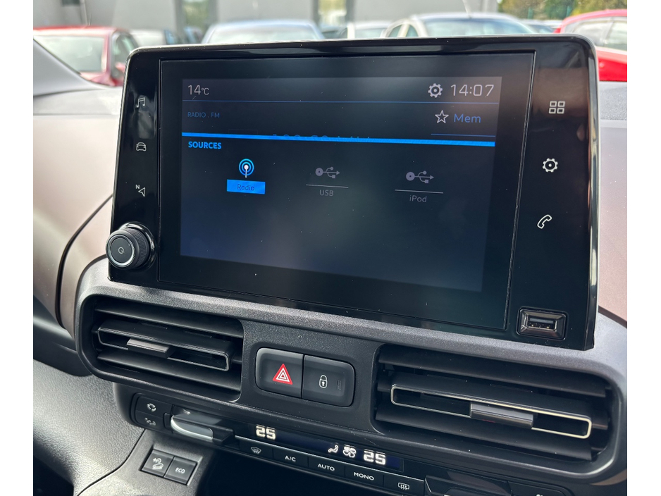 2020 Peugeot Rifter 1.5L Diesel For Sale Images