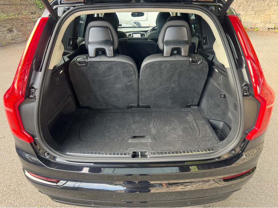 2024 Volvo XC90 2.0L Petrol Plug-in Hybrid For Sale Images