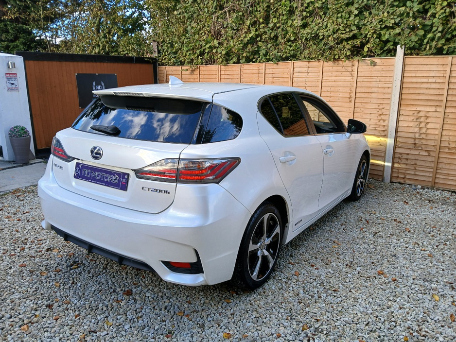 2016 Lexus CT 200 h 1.8L Petrol Hybrid For Sale Images