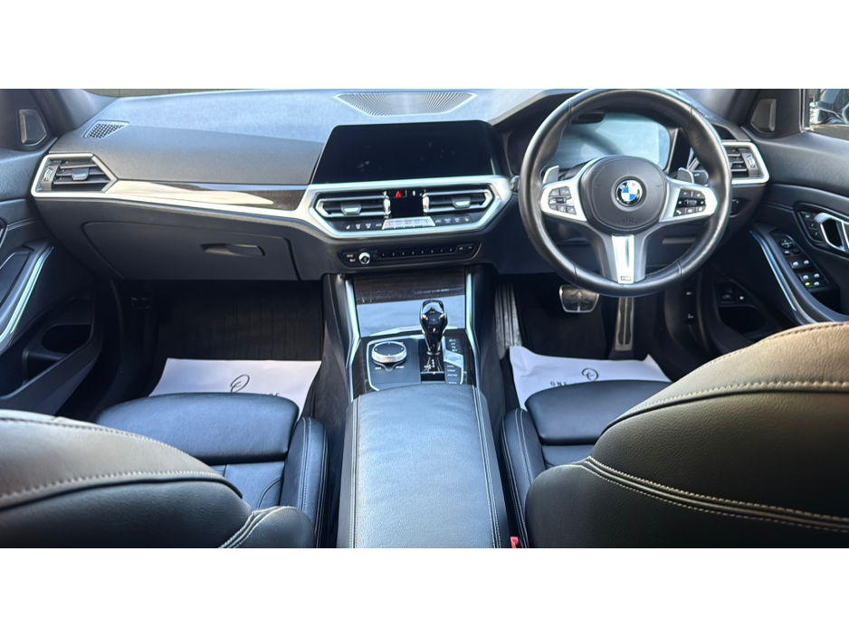 BMW 3 Series G20 330E MSPORT PRO NIGHT ED *34,000KMS*  AUTO-HUGE SPEC-LEATHER-360 CAMERA-1 YEAR WARRANTY — thumbnail 16