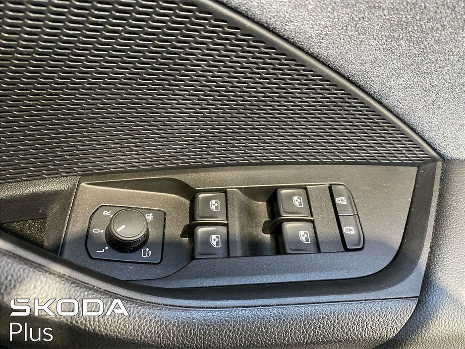 Skoda Octavia Selection Box 1.5TSI 115bhp — thumbnail 21