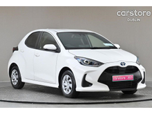Toyota Yaris *VIP SPECIAL*1.5 PETROL HYBRID *REVERSE CAM*