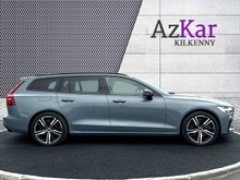2022 Volvo V60 2L Petrol Plug-in Hybrid For Sale Images