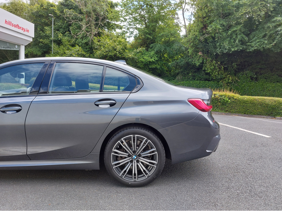 2021 BMW 3 Series 2.0L Petrol Plug-in Hybrid For Sale Images