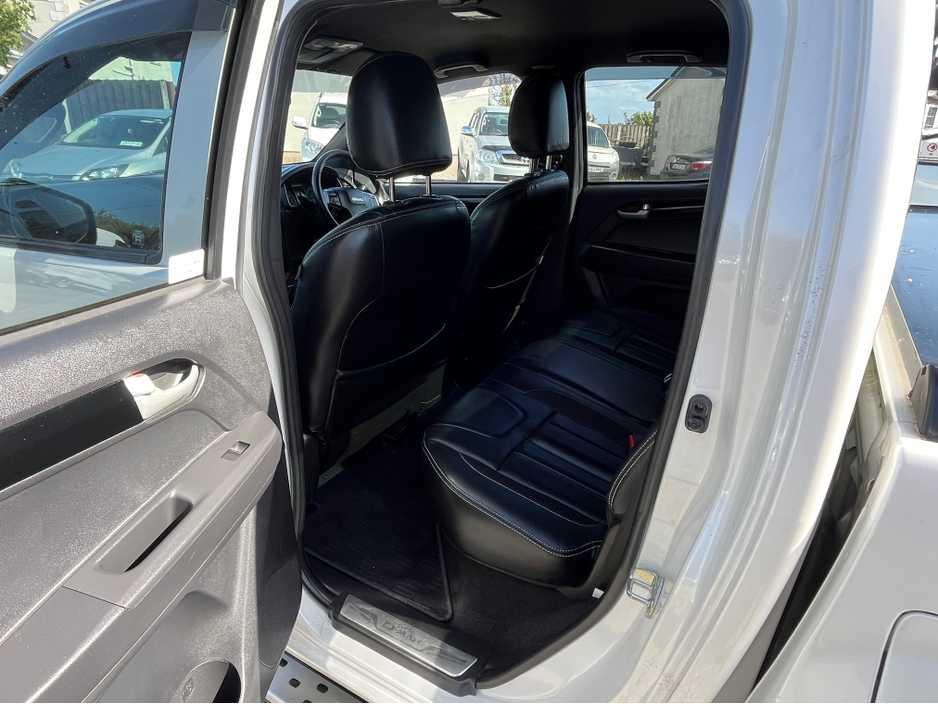 2015 Isuzu D-MAX 2.5L Diesel For Sale Images