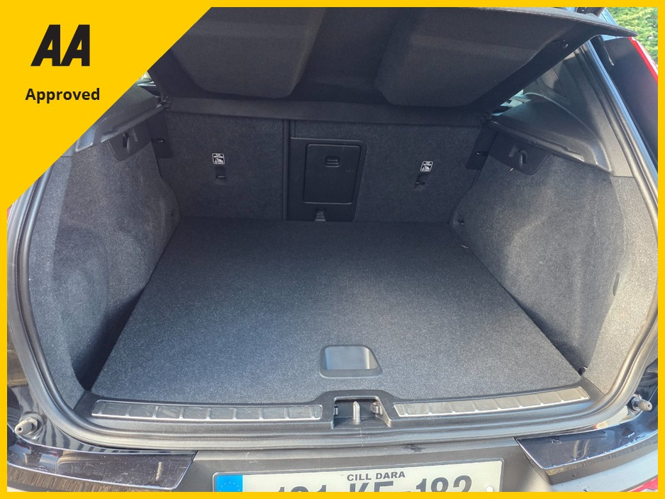2019 Volvo XC40 2L Diesel For Sale Images