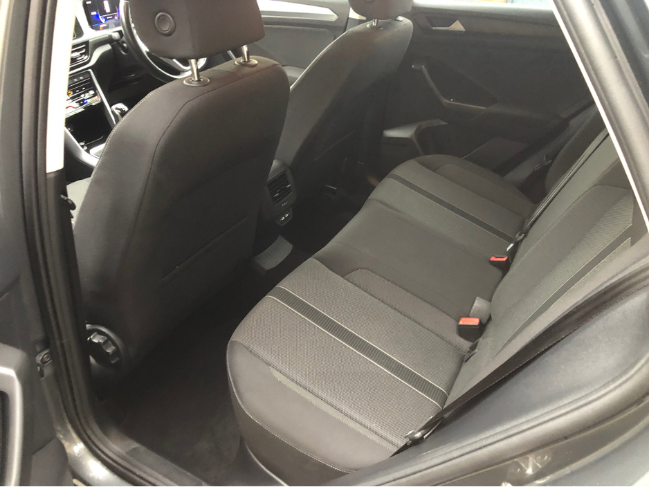 2022 Volkswagen T-Roc 1L Petrol For Sale Images